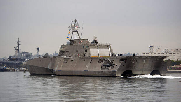 Прибрежное боевое судно ВМФ США Independence, Архивное фото Прибрежное боевое судно ВМФ США Independence, Архивное фото