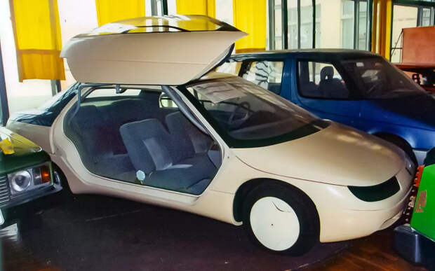 12 Москвичей, которые завод постеснялся выпускать