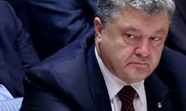 «У меня припасено 9 граммов свинца»: Порошенко рассказал, что у него есть на случай войны с Россией