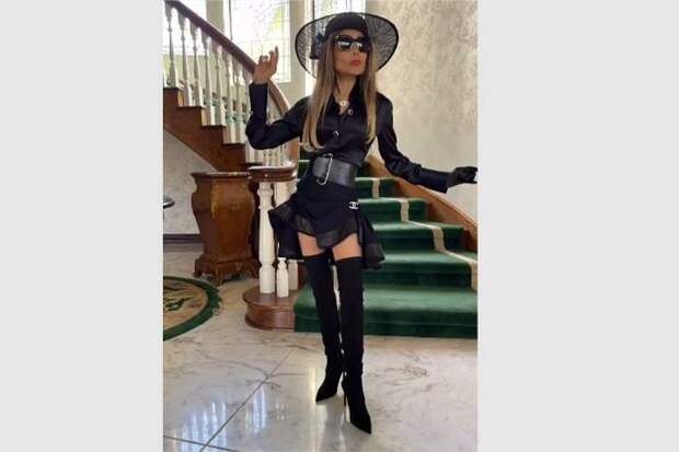 Чрезмерная худоба сестры Майкла Джексона на новых фото взволновала фанатов