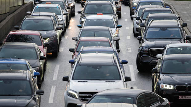 Водителям Москвы рекомендовано заранее планировать маршруты на 26 марта