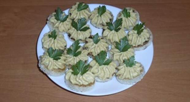 Фото к рецепту: Форшмак рецепт. Намазка из селедки. Вкусно и просто! Фото к рецепту: Форшмак рецепт. Намазка из селедки. Вкусно и просто!