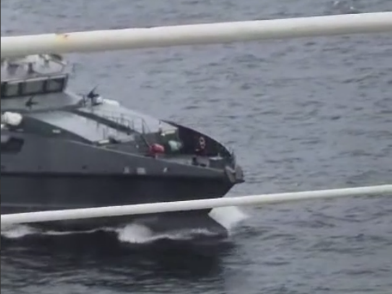 Военно-морские силы Эстонии сегодня атаковали танкер JAGUAR под флагом Габона в международных водах Финского...