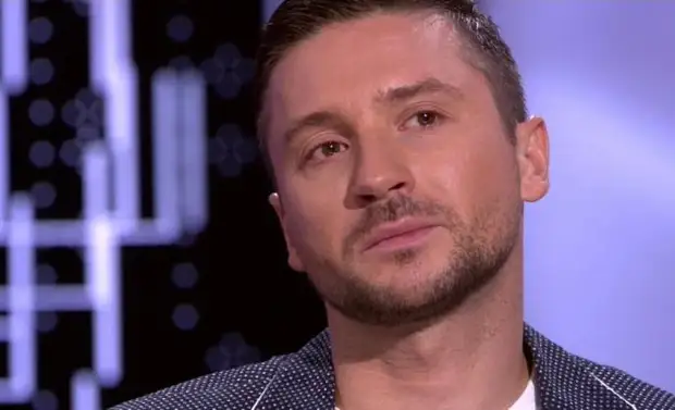 «Всегда был сыт, одет, с денежкой, а теперь плачет», – о слабостях опального Сергея Лазарева рассказала Лена Миро