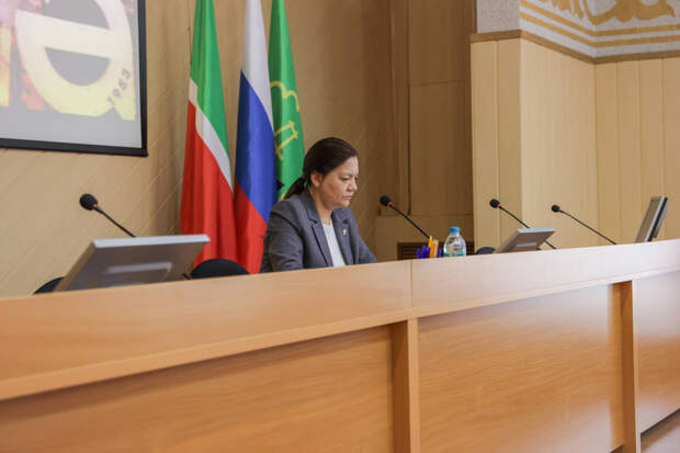 Гюзель Хабутдинова дала старт подготовке к празднованию 9 Мая в Альметьевском районе