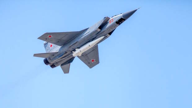 ВС РФ нанесли массированный удар по объектам, снабжавшим электричеством ВПК Украины