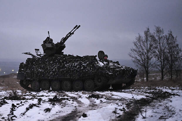 МО: ВС РФ поразили предприятия ВПК и центр подготовки операторов БПЛА на Украине