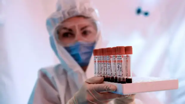 Вирусолог рассказал, можно ли считать отсутствие обоняния признаком COVID-19