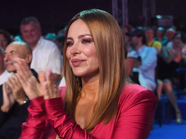 Невесомая Лорак, Костенко как служанка: звезды, сыгравшие свадьбу на Мальдивах