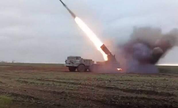 В районе Днепропетровска уничтожен склад с боеприпасами для РСЗО HIMARS и MLRS - Минобороны