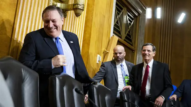 Помпео: политика США по санкциям против России после саммита в Хельсинки не изменилась