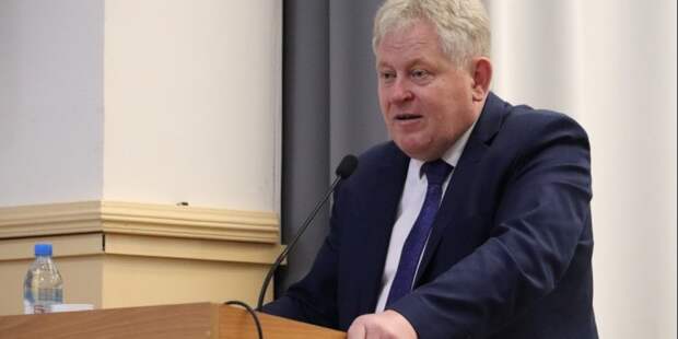 Своих не бросаем: осужденный чиновник стал главой района в Новосибирской области