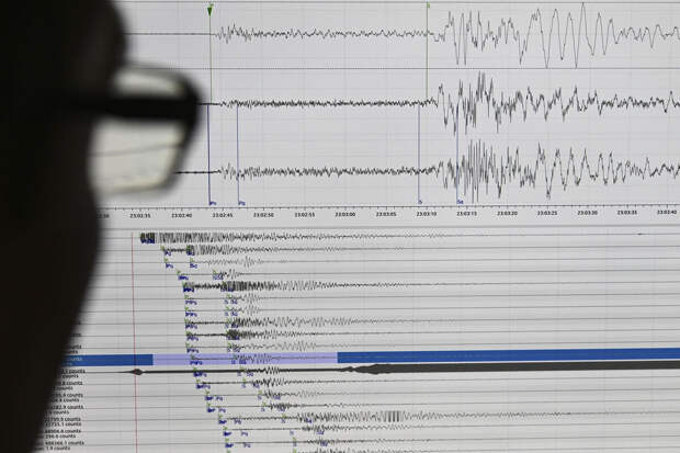 Землетрясение магнитудой 6,5 произошло у берегов Курильских островов и Камчатки