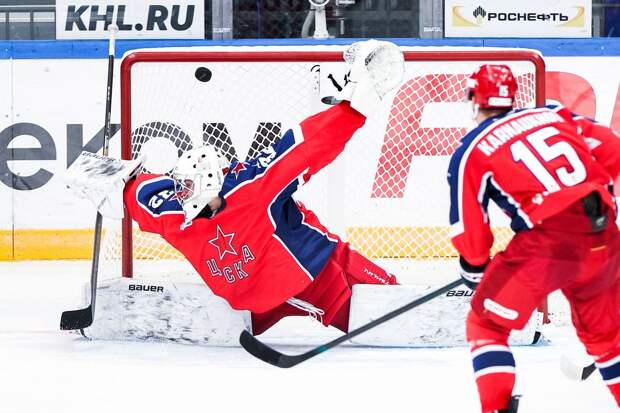 Начало матча КХЛ «Сочи» с ЦСКА отложили из-за угрозы атаки дронов