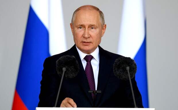 Владимир Путин призвал развивать логистику в Дагестане участке границы России