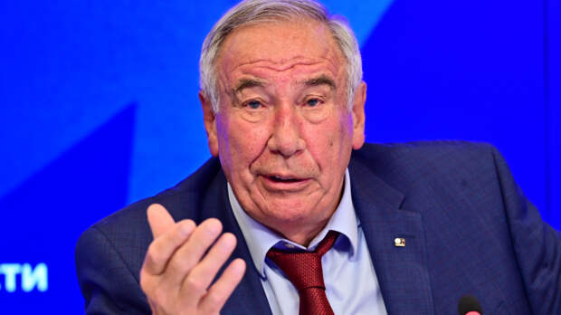 «Люди к нему тянулись»: Шамиль Тарпищев воспел легенду футбола Никиту Симоняна