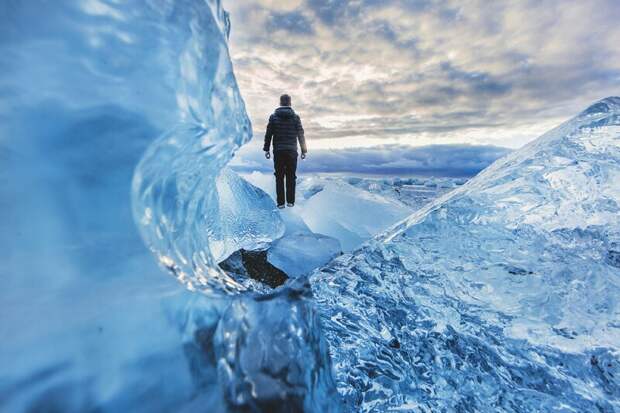 Власти Сургута напомнили рыбакам о действии запрета выхода на лед