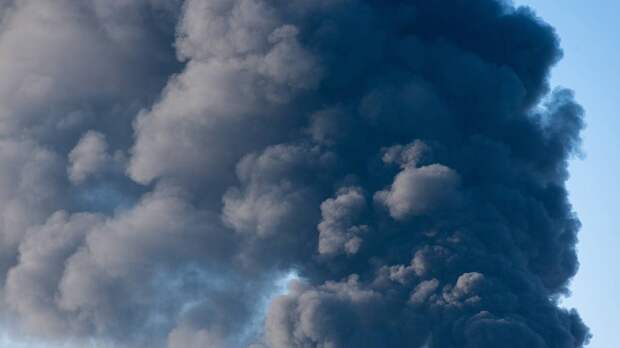 Около 10 взрывов прогремело над Саратовом и Энгельсом