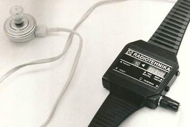 Наручные часы с радио, продукт рижской "Радиотехники", 1986 год СССР, гаджет, история, стиралка, техника, факты