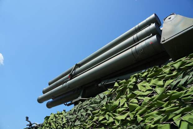 Средства ПВО за три часа уничтожили 43 украинских дрона над Россией