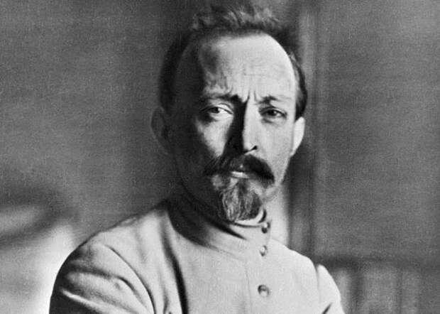 Феликс Дзержинский: как «шеф» ЧК едва не стал главой Польши