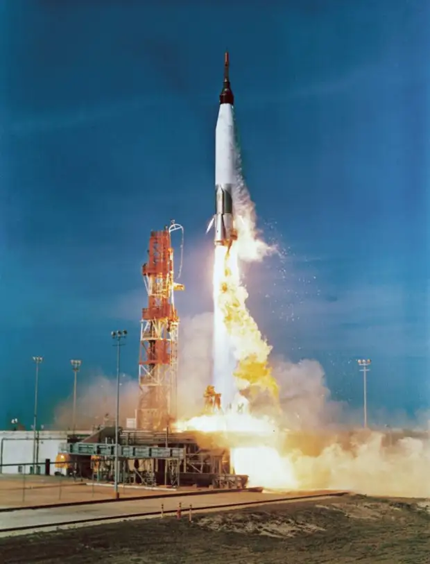 Картинки по запросу "ракета Mercury 21 февраля 1961"
