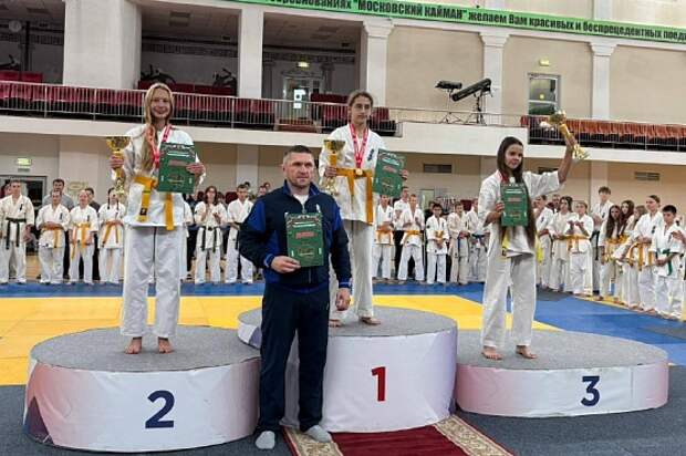 Тульская спортсменка завоевала "серебро" Всероссийских соревнований по киокусинкай