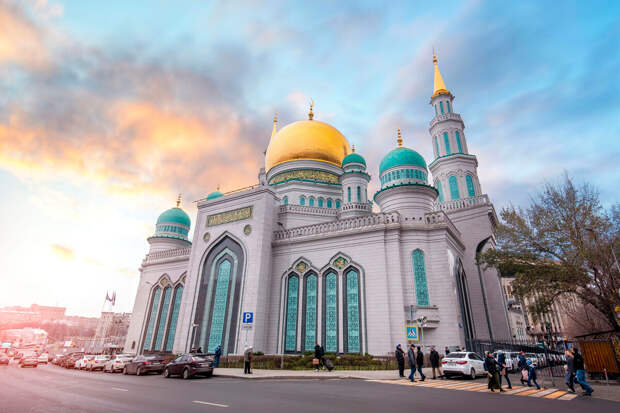 Самые красивые мечети России ИЗНУТРИ (ФОТО)
