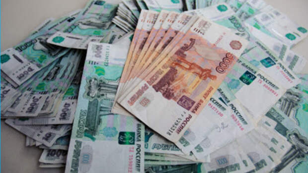 Деньги / Фото: amic.ru