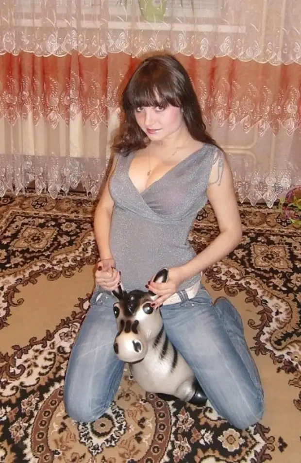 Фото русских девушек в домашней обстановке