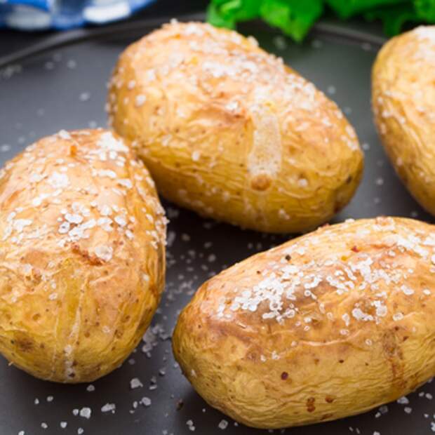 Как приготовить идеальный картофель в мундире за 5 минут в СВЧ-печи
