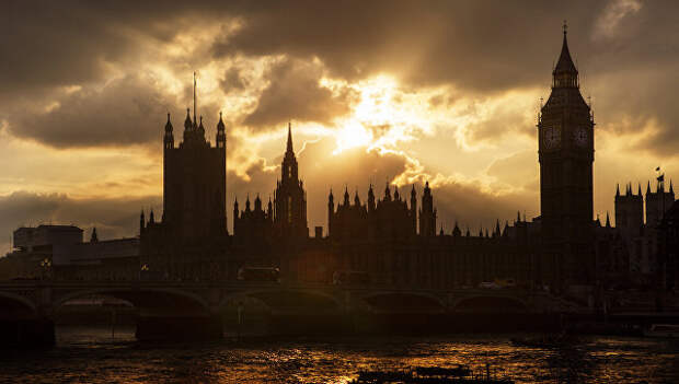 Биг-Бен и здание британского парламента в Лондоне. Архивное фото