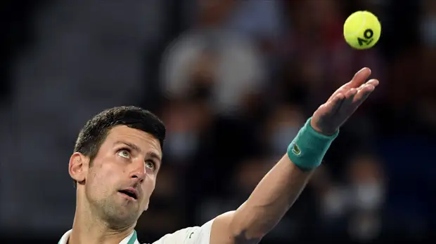 Кафельников заявил про «странные нестыковки» в деле Джоковича