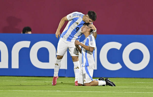 Матч между чемпионами Европы и Америки по футболу пройдет в Испании вместо Катара