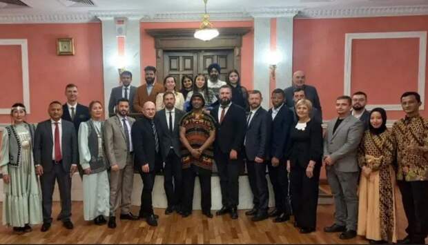 Получателем первой литературной премии БРИКС стала писательница из Египта Сальва Бакр