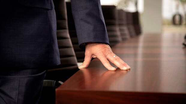 Минтруд: мигрантам доступны вакансии с окладом до 380 тыс. руб.