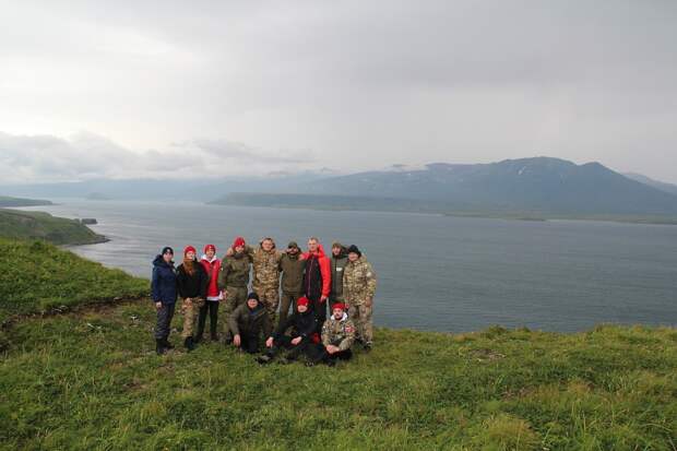 150 волонтеров отправятся на Курилы в историческую экспедицию