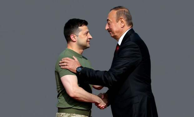 «А нас за що?!» – Азербайджанцы жалуются на потерю ценных объектов на Украине