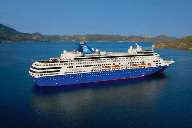 ТАСС: группа российских туристов с лайнеров покинула Катар на автобусах