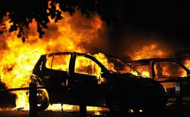 Причины возгорания авто и действия по его предотвращению