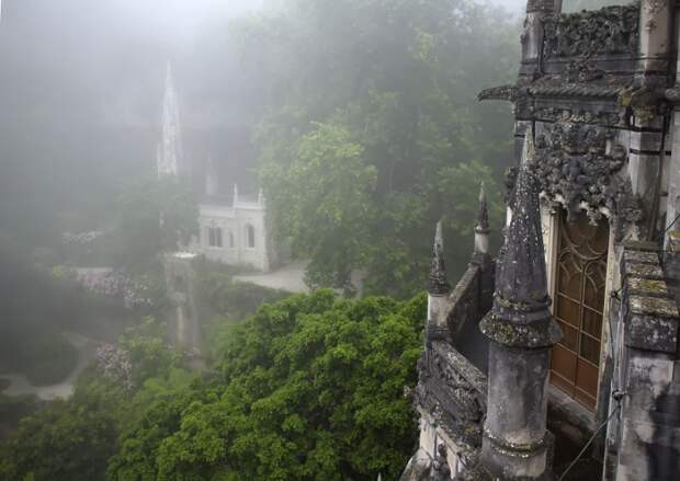 Мистический дворец Кинта да Регалейра Quinta da Regaleira, дворец