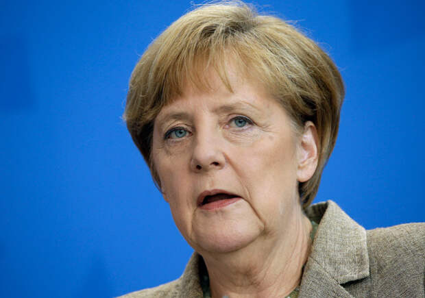 Меркель призвала Порошенко сохранять чувство меры