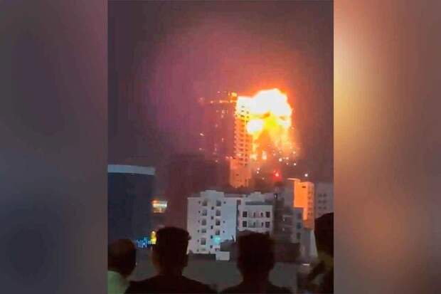 МВД Бахрейна заявило об ударах по жилым зданиям в Манаме