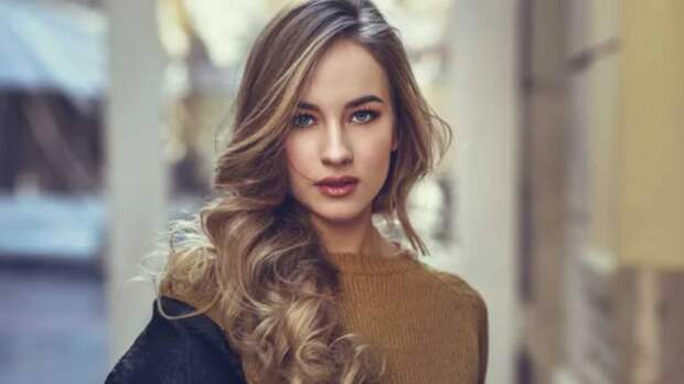 Чай и мята: два копеечных средства, которые вернут волосам густоту после ковида