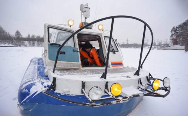 Зимой Строгинскую пойму будут патрулировать спасательные суда на воздушной подушке