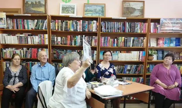 В Бологое устроили поэтический вечер в честь 8 марта