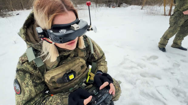 В зоне СВО: как 8 Марта отмечают женщины на передовой