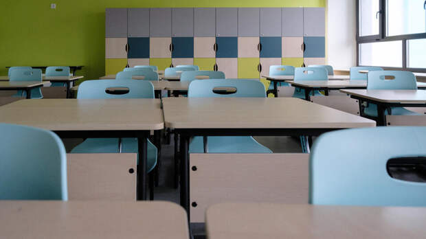 Школьник открыл стрельбу из травмата в гимназии в Уфе