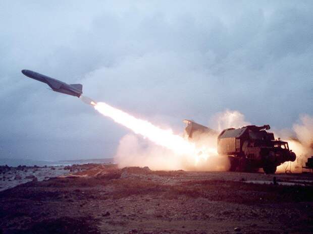 Учения, ракетные части, Калининград. Источник изображения: 