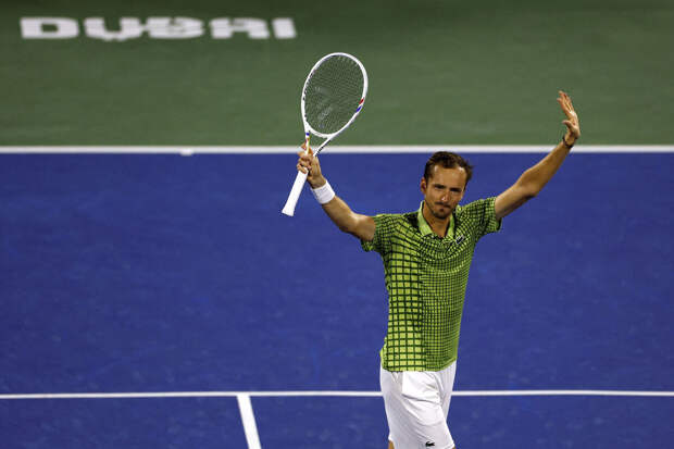 Теннисист Ольхлвский о Медведеве: не надо заострять внимание на Australian Open